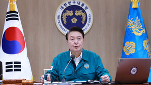 윤 대통령 "통일 독트린, 군사 침략 등 평화 깨는 방식 절대 아냐"