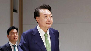 윤 대통령, 브라질 대사 등 재외공관장 14명에 신임장 수여