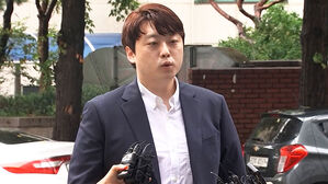 박단 대전협 비대위원장 경찰 출석&hellip;"사직은 개인 선택"