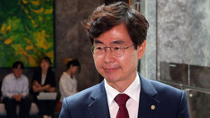 여 격차해소위원장에 조경태&hellip;"포퓰리즘 아니면 30만 원 넘게 줄수도"