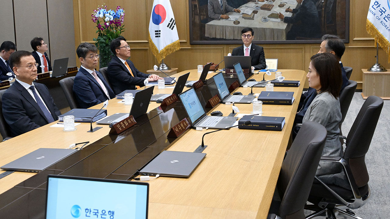 한국은행 금융통화위원회 주재하는 이창용 총재 (사진=연합뉴스)
