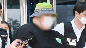 '서울역에서 칼부림하겠다' 예고 글 올린 30대 징역 10개월