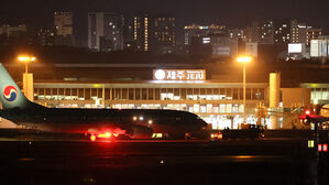 대한항공 여객기 이륙 중 고장으로 활주로서 멈춰&hellip;제주공항 지연&middot;결항 속출