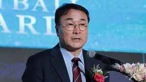 최영일, 축구협회 전력강화위원장에 선임&hellip;위원회도 새로 구성