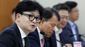 한동훈 "의료개혁 본질 잃지 않으며 국민 우려 덜 대안 필요"