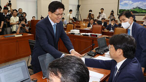 여당 "민주, 김문수 답변 왜곡해 반노동&middot;친일 프레임"