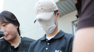 훈련병 사망 재판서 "책 40권 군장결속&middot;PTSD호소" 증언 나와