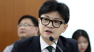 한동훈 "2026년 의대 증원 1년 유예 제시…더 좋은 대안 있으면 좋겠다"