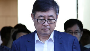 '23명 사망' 아리셀 대표 "재판 성실히 임할 것"…구속심사 출석