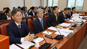 경찰청장 "보안 메신저 큰 문제&hellip;방조 혐의 적용해 수사 검토"