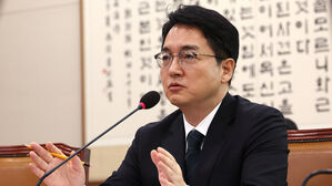 심우정, '윤 대통령 충성 맹세' 질문에 "모욕적&hellip;출세하려 수사하겠나"