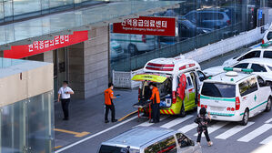 연봉 4억에도 구하기 힘들다…곳곳 응급실 의사 '구인전쟁'