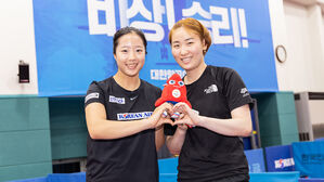 신유빈&middot;이은혜 시구&hellip;볼거리 많은 한국&middot;이탈리아 배구 매치
