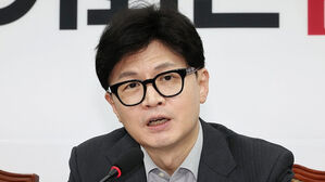 한동훈, 장상윤 사회수석에 '2026 의대증원 유예' 재요청