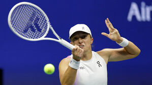 여자 테니스 세계 1위 시비옹테크, 코리아오픈 이어 차이나오픈도 불참