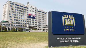 대통령실 "내년 증원 백지화 불가…의료계, 협의체 들어와 논의해야"