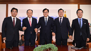 여야, 의료계에 협의체 참여 함께 요구키로…"동참 유도"