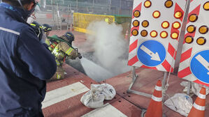 시흥 신안산선 공사장 화재&hellip;2,900세대 한때 정전