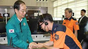 한덕수 총리 "추석연휴 응급의료에 최선…의료개혁 심지 굳게 실행"