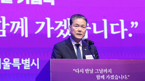 윤 대통령 "이산가족, 가장 시급한 과제&hellip;할 수 있는 일부터 추진"