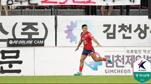 '5경기 만의 승리' 김천, 파이널A 확정&hellip;인천은 최하위
