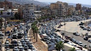 "거듭되는 학살"&hellip;이스라엘 융단폭격에 레바논은 공황상태