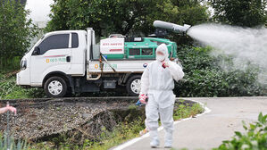 정부 "럼피스킨 엄중한 상황, 추가 접종 진행"