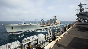 중동 투입된 미 해군 급유선에 의문의 파손&hellip;긴급 견인