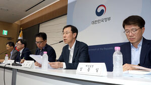 올해도 세수 쇼크 '30조 마이너스'&hellip;2년 연속 역대급 펑크