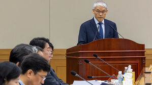 법원행정처장 "판사 임용 요건 완화, 뜻깊은 일"