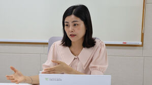 "아들아 학교서 싸우면 사과하지 말고, 반성문은 거부해라"