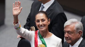 '마초사회' 멕시코에서 첫 여성 대통령 취임&hellip;취임 첫 일성은