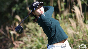 박도영, KLPGA 하이트진로 챔피언십 이틀 연속 선두