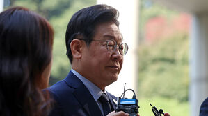 '대북송금' 재판부 "이재명 측 요청대로 재배당 어려워"