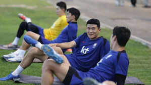 손흥민 빠진 축구대표팀 주장은 김민재&hellip;요르단서 첫 완전체 훈련