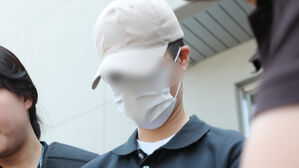 '훈련병 얼차려 사망' 지휘관들 징역 5년&middot;3년&hellip;"피해고통 극심"