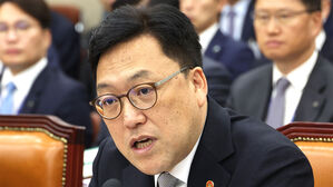 금융위 "홍콩 ELS 손실액 4조 6천억 원&hellip;평균배상비율 31.6%"