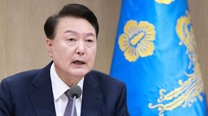 윤 대통령, 연대 논술 유출 논란에 "책임자 철저히 문책해야"