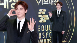 [SBS Star] Kang Daniel Faces Backlash for His Hosting Skills That Have Not Improved for Years