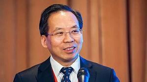 중국 관변학자 "중국 경제, 절벽서 떨어질수도&hellip;약 2천조 원 부양 필요"