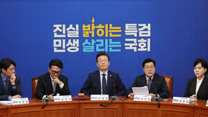 이재명 "한동훈 대표, 대통령 설득해 국정기조 전환시키고 정치 살려내길"