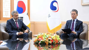 정부, 주한 러시아대사 초치&hellip;러시아 "한국 안보이익 반하지 않아"