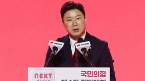 진종오 의원, 이기흥 3선 반대 단식투쟁 현장 방문