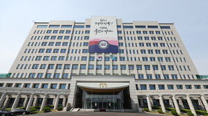 대통령실, '의대 휴학 자율 승인'에 "동맹휴학 전면 허용 아냐"