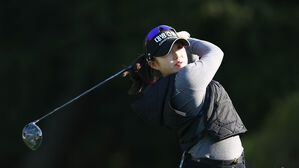 임진영, KLPGA 덕신 &middot; 서울경제 클래식 첫날 단독 선두