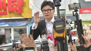 "정치적 고향"이란 대구 찾은 한동훈&hellip;'배신자 프레임' 깨기?