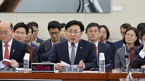 유상임 과기정통 장관 "빅테크 망 사용료 문제 해결에 노력"