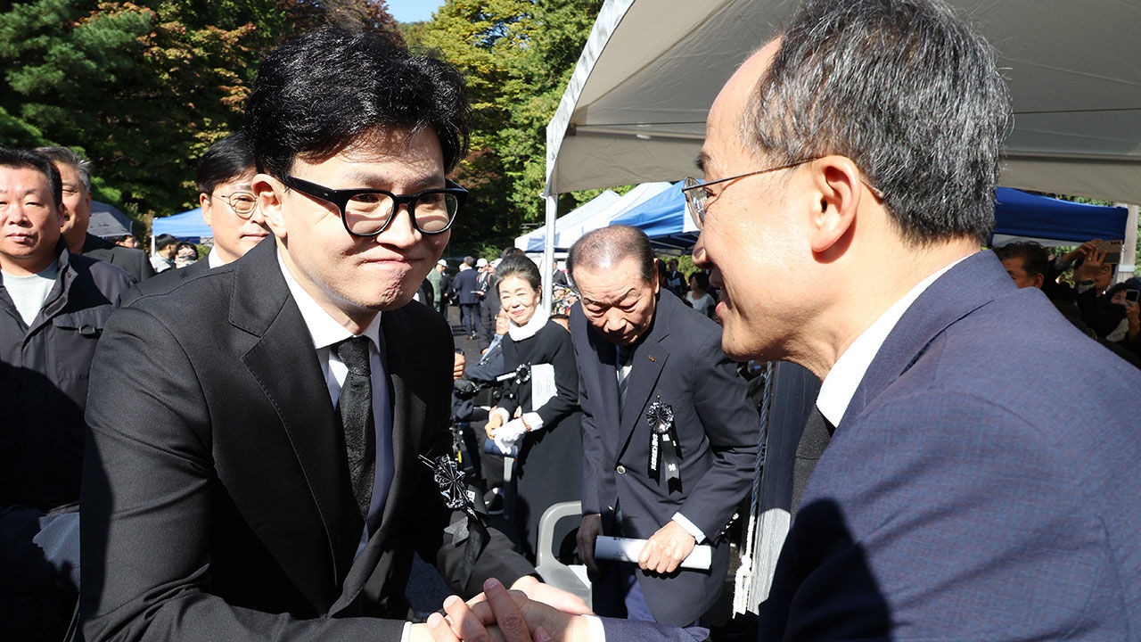 인사하는 한동훈 대표와 추경호 원내대표 (사진=연합뉴스)
