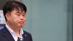 '임현택 의협' 좌초 위기…출범 반년새 비대위 설치 두번째 투표