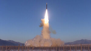 정부, 북 고체추진 미사일 개발 필요 품목 통제하기로